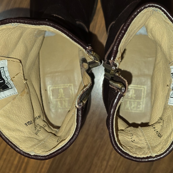 Frye Veronica Leather Low Boots - Picture 12 of 16